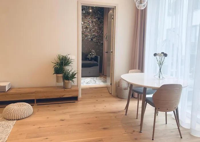 2 Bedroom Premium In The Heart Of * Reval