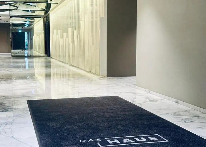 2 Bedroom Premium In The Heart Of