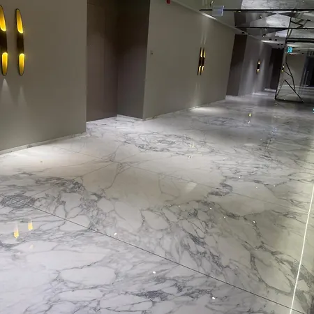 Daire 2 Bedroom Premium In The Heart Of